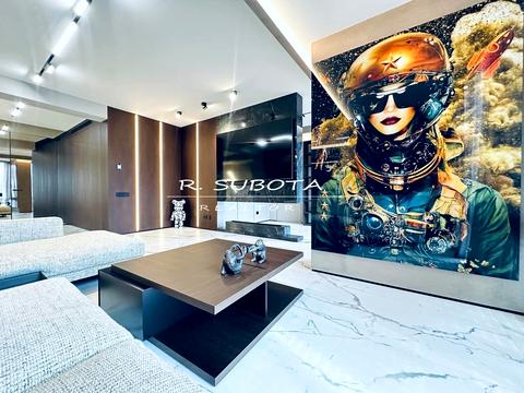 квартира по адресу Соборная пл. (Октябрьская), 8