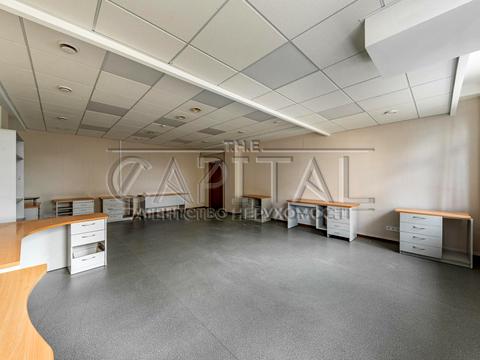 комерційна за адресою Ділова вул. (Димитрова), 5Б