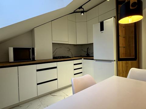 квартира за адресою Северинівська вул. (Жовтнева), 105-М