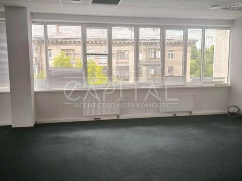 комерційна за адресою Ділова вул. (Димитрова), 5Б