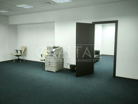 комерційна за адресою Ділова вул. (Димитрова), 5Б