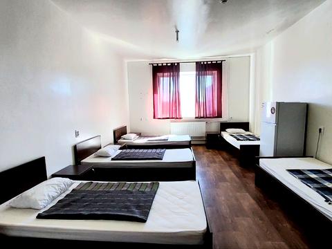 комерційна за адресою Центральна, 45