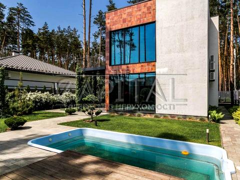 будинок за адресою Успішна