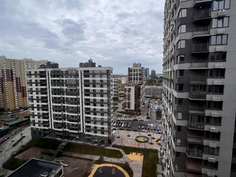 квартира по адресу Олександра Олеся ул., 5