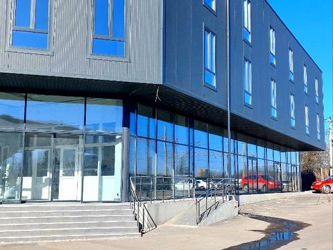 коммерческая по адресу Залізнична вул., 1