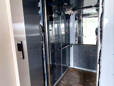 коммерческая по адресу Залізнична вул., 1