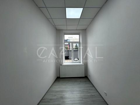 коммерческая по адресу Жилянская ул., 31