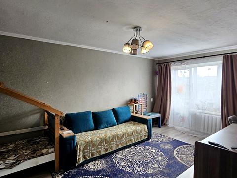 квартира за адресою Космонавтів вул., 20