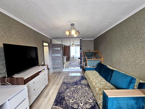 квартира за адресою Космонавтів вул., 20