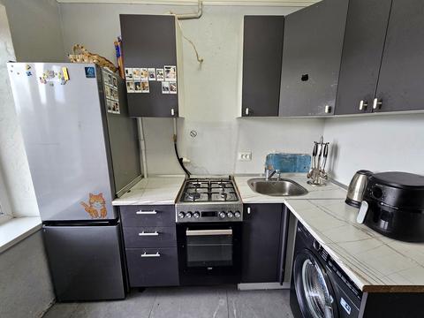 квартира за адресою Космонавтів вул., 20