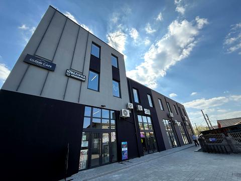 комерційна за адресою Михайла Грушевського вул., 6