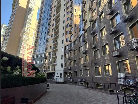 паркомісце за адресою Генуезька вул., 3а