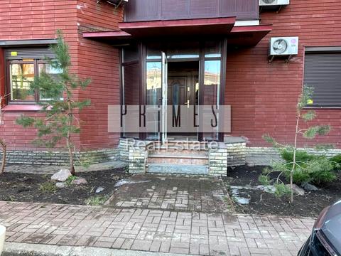 коммерческая по адресу Евгения Коновальца ул. (Щорса), 32-Б