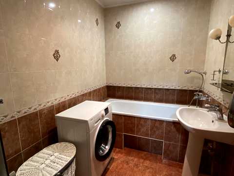 квартира по адресу Драгоманова ул., 20