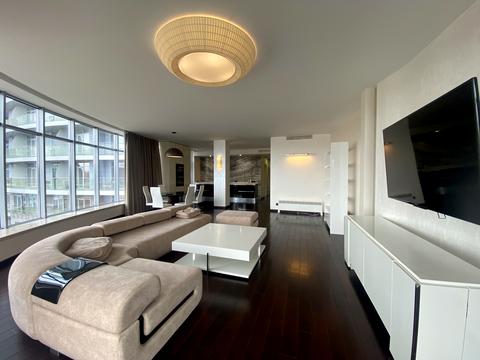 квартира за адресою Раїси Окіпної вул., 18