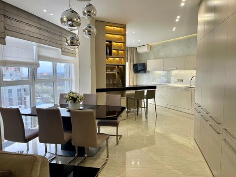 квартира за адресою Андрія Верхогляда вул. (Михайла Драгомирова), 20