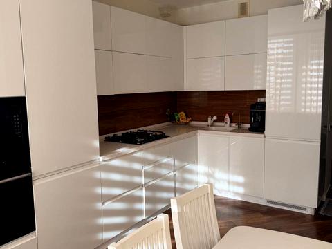 квартира по адресу Практичная ул., 6