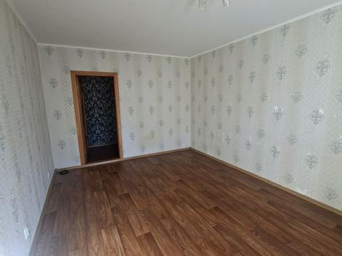 квартира по адресу Владимира Момота ул., 42