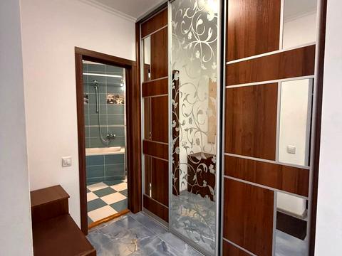 квартира за адресою Академіка Глушкова просп., 9-Д