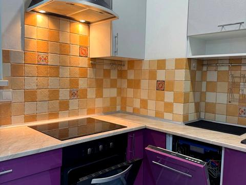 квартира за адресою Академіка Глушкова просп., 9-Д