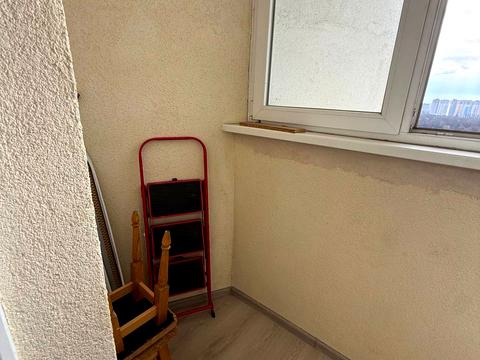 квартира за адресою Академіка Глушкова просп., 9-Д