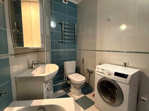 квартира за адресою Академіка Глушкова просп., 9-Д