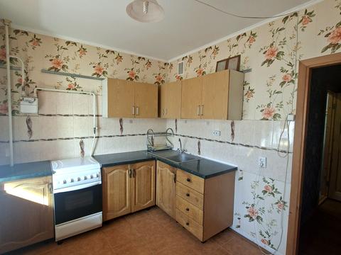 квартира по адресу Владимира Момота ул., 42