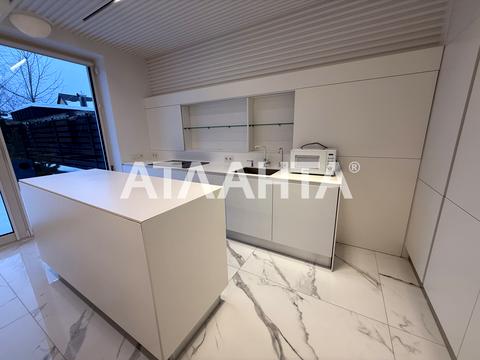 будинок за адресою Отця Іздрика вул.