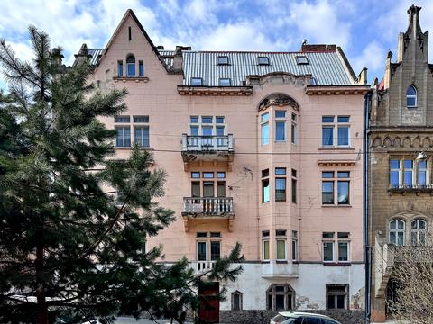 квартира за адресою Героїв Майдану вул. (Гвардійська), 8