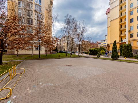 квартира за адресою Валерія Лобановського вул., 18