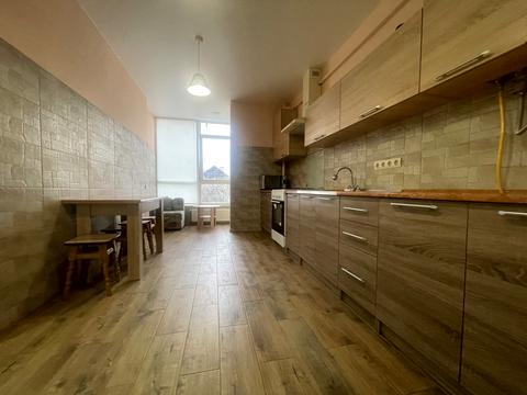 квартира за адресою Володимира Великого вул., 5-Б