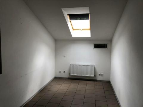 комерційна за адресою Шевченка вул., 36