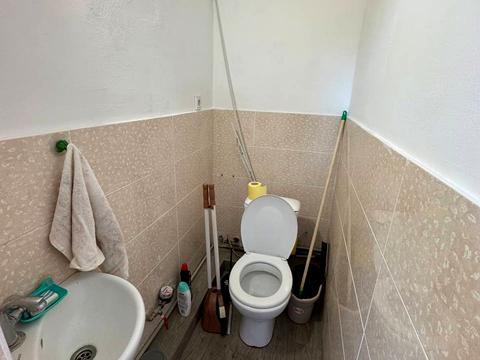 комерційна за адресою Бігова вул., 17а