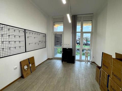 комерційна за адресою Бігова вул., 17а