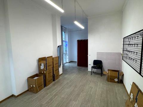 комерційна за адресою Бігова вул., 17а