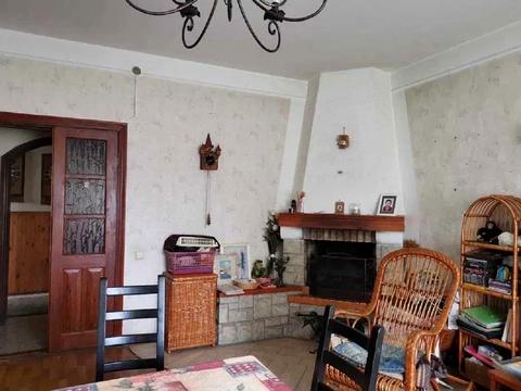 будинок за адресою с. Русанів, Першотравнева