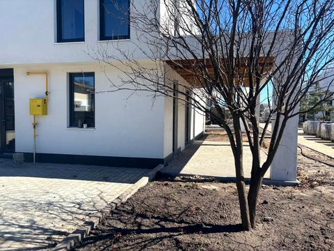 будинок за адресою Світанкова