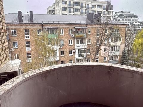 квартира за адресою Хорива вул., 50