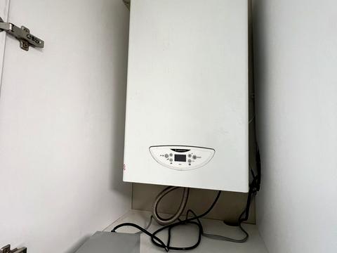 квартира за адресою Жасминова вул., 5б