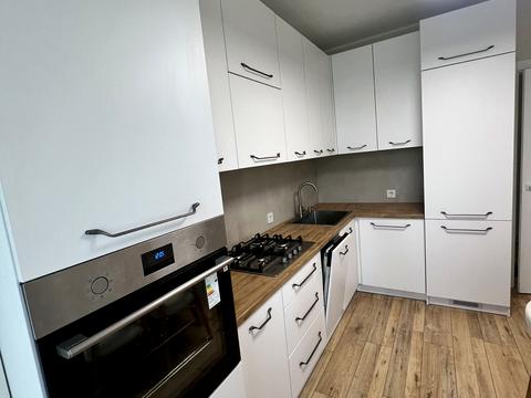 квартира за адресою Жасминова вул., 5б