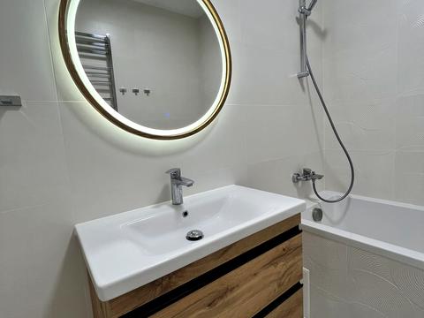 квартира за адресою Жасминова вул., 5б