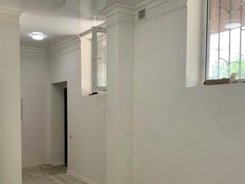 комерційна за адресою Миру просп. (Леніна), 1