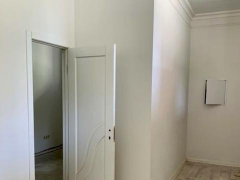 комерційна за адресою Миру просп. (Леніна), 1