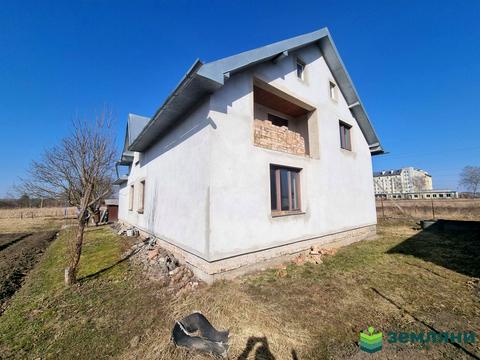 будинок за адресою с. Підпечери, наукова