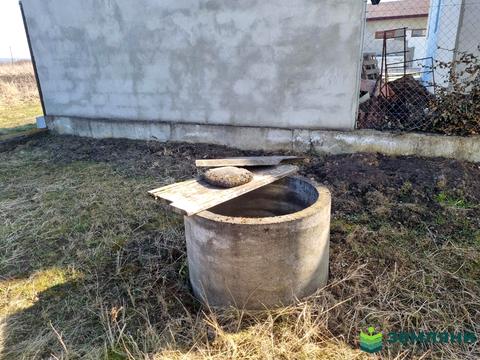 будинок за адресою с. Підпечери, наукова
