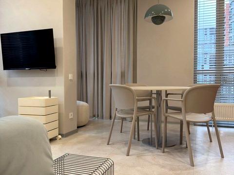 квартира за адресою Тадея Рильського бульв., 4