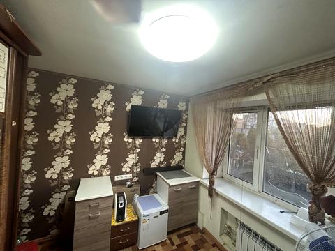 квартира за адресою Захисників України вул. (1-го Травня), 8