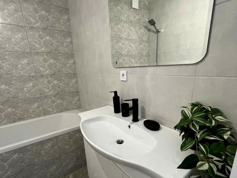 квартира за адресою Ольги Кобилянської вул. (Достоєвського), 1-В/6