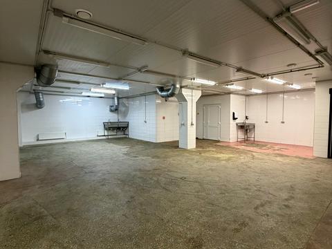 коммерческая по адресу Виробнича ул., 34-А