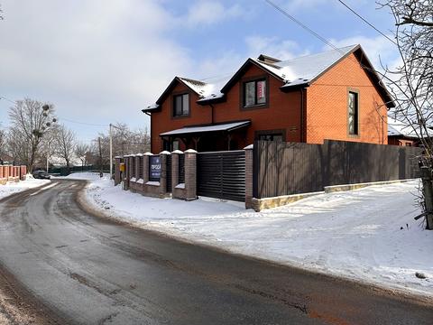 будинок за адресою с. Вінницькі Хутори, Незалежності, 137